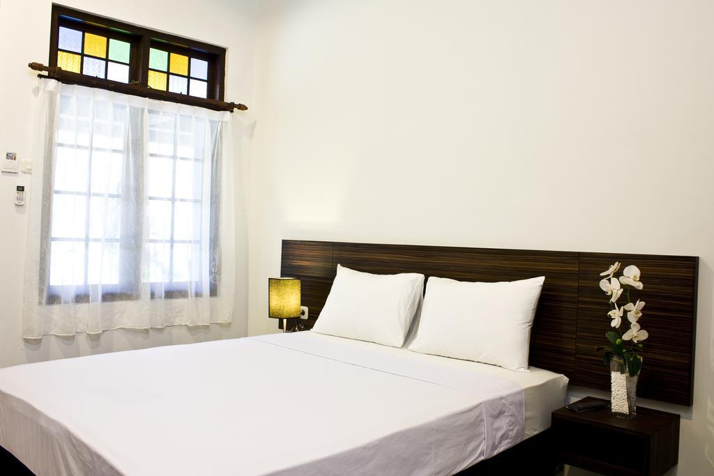 Grand Marto Hotel Yogyakarta Habitación foto